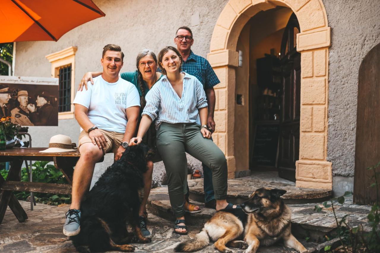 Kultur Weingut Kaestenburg Ratsch an der Weinstraße Eksteriør billede